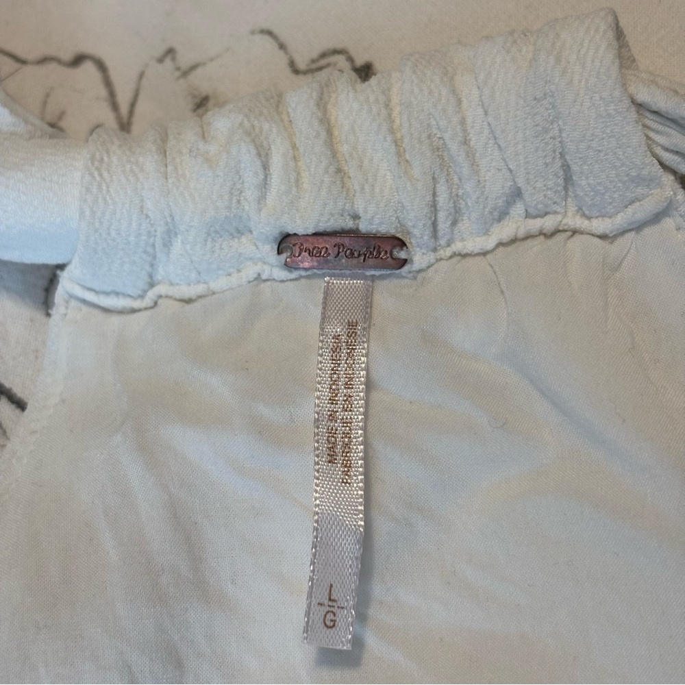Free People Women’s Size Large Cream White Drapey Dreams Surplice Tank Top - Picture 4 of 10